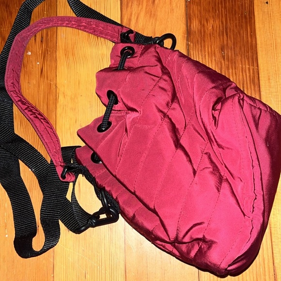 Vans Bucket Bag - Picture 2 of 8